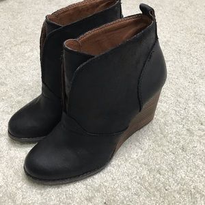 Lucky Brand leather Bootie
